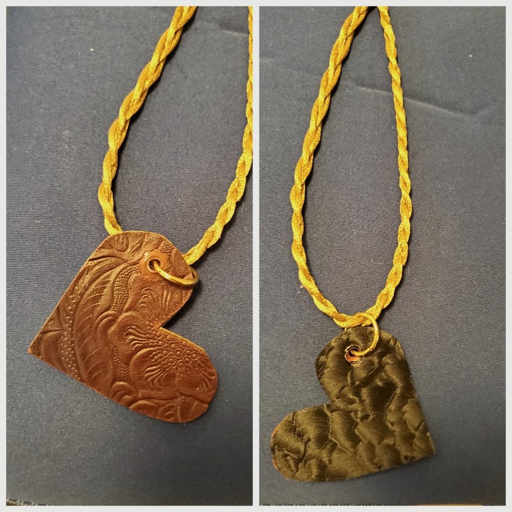 SASHA leather "Reversible" NECKLACE